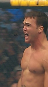 DYNAMITE IN HIS HANDS 💥 #OnThisDay in 2002, Robbie Lawler displayed his SHOCKING power at #UFC40 in Las Vegas! #UFC323 returns to the fight capital of the world on Saturday, December 6 at 10pmET! | UFC on This Day