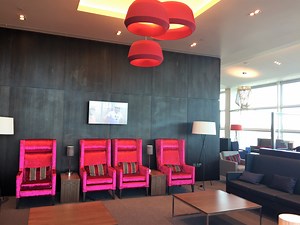 BA Gatwick South new Club lounge review