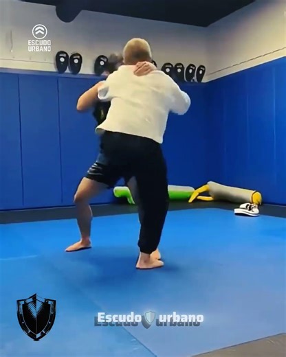 Quick self-defense techniques #training #muaythaifamily