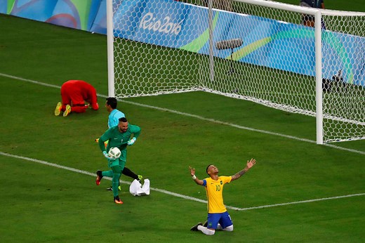 Saurez-vous calculer les chances d’un footballeur de marquer dix penalty ?