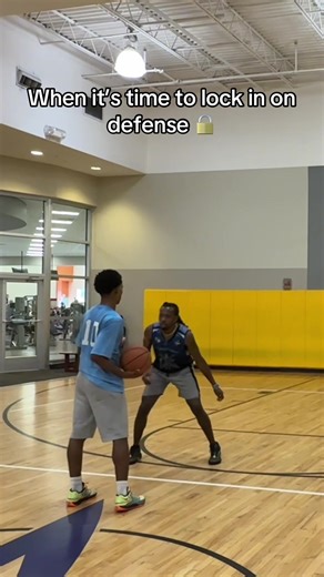 Lock in 🔒 #TCHoop #basketball #lafitness #trechilin #defence | Defense Basketball