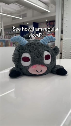 very subtle, very nonchalant #demure