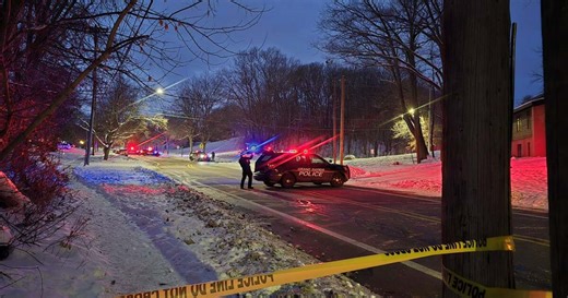 Man dead after shooting at Grand Rapids officers who returned fire, police say