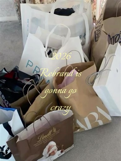 New year yall #newyear #rebranding #glowup #hollisterco #2026 | Hollister