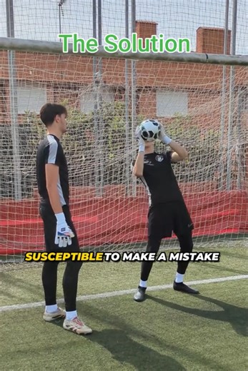 Goalkeeping catching techniques: How to improve handling consistency and decision-making
