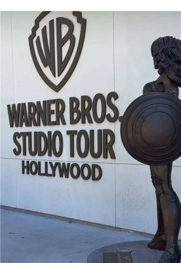 Step behind the scenes where movie magic is made 🎥✨ This tour is a must for film lovers. 🎬 #TikTokGoGrow #hollywood #warnerbros #warnerbrothers #losangeles
