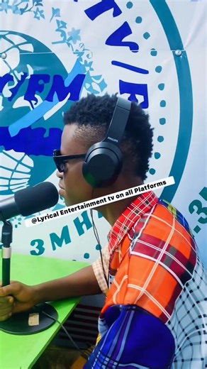 11K views · 1.5K reactions | Anything you do da my fault oo 臘‍♂️ #BusStop (Song link):: https://audiomack.com/Jaredo/song/bus-stop?share-user-id=155413816 | JaRedo | Facebook