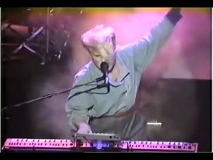 A FLOCK OF SEAGULLS - I RAN (LIVE) | Top Hat Crew's "Live Music Archives"