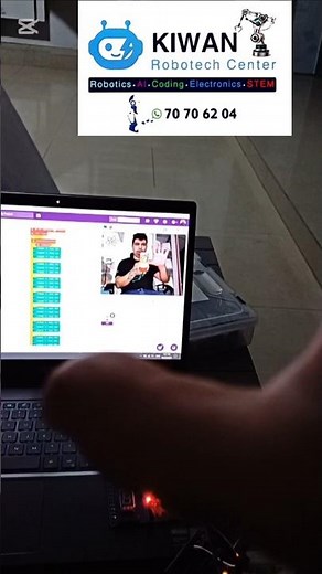 🔥 AI Hand Gesture Control RGB LED with Arduino Uno & EasyBoard