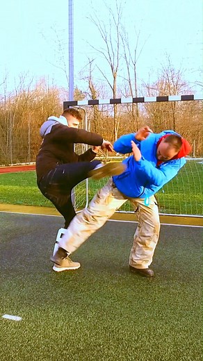 125K views · 1.4K reactions | Self Defense Tips - Systema Combat #martialarts #selfdefense #combat #karate #systema | Akademia Sztuk Walki - Mistrza G rz e g o rz a | Facebook