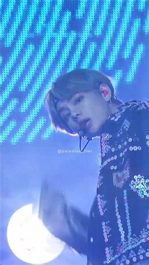 BTS On AMA Performance DNA #bts #방탄 #방탄소년단 #bangtan #뷔 #btsv #뷔 #kimtaehyung #kpop #dna