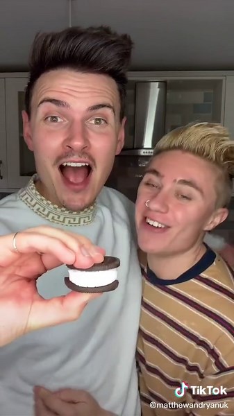 Mind-Blowing Oreo Magic Trick Prank Revealed