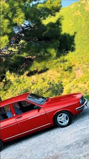 This Classic Renault 12 Is Pure Automotive Nostalgia! 😍