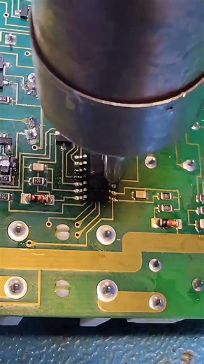 Got Back On The Rework So No Wire Nor A Solder Wick Just Using Hot Air For Desoldering#flux #mother