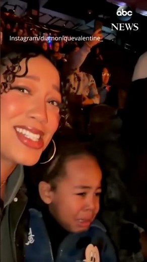 Little kid gets to meet his boy, Mickey Mouse