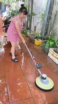 Test homemade floor scrubber