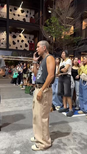 #CHZupdate CASIO เปิดตัว G-SHOCK รุ่น GA-V01 นาฬิการุ่นใหม่ล่าสุด ดีไซน์ล้ำยุค สไตล์ Y3K โดดเด่นด้วยหน้าปัดทรงผีเสื้อและเข็มแม่เหล็ก Shock Release Hand ที่ช่วยลดแรงกระแทก ผสานความแข็งแกร่งตามแบบฉบับ G-SHOCK มีให้เลือก 4 สี ดำ ม่วง เงินเมทัลลิก และเหลืองนีออน พร้อมตอบโจทย์ไลฟ์สไตล์ที่แตกต่างของคนรุ่นใหม่! #GAV01 #GSHOCKTH #CASIOCMG #absolutetoughness @casiothailand | Cheeze