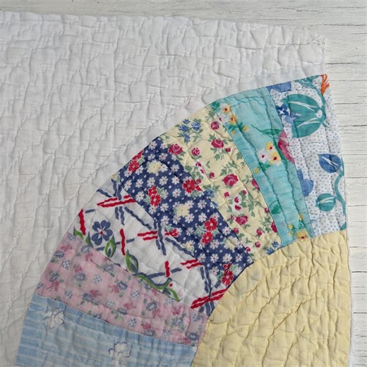 VINTAGE QUILT PIECE - 23" X 11" Fan Quilt A Feed Sack - Crafting Sewing Junk Journal - Hand Stitched Antique Repurpose Craft Cutter - Etsy