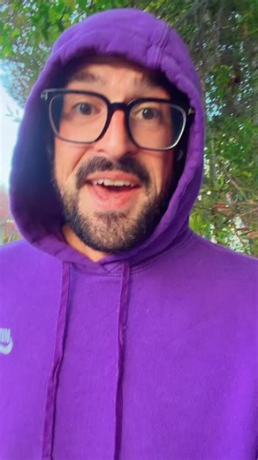 This holiday season give the gift of Dog Training with a special package that includes 3 private lessons, a full year of group classes and pack walks, virtual support, and a free bonus lesson to use at any time over the course of the year for follow up help! The best part is I guarantee results in 30 days or less and the truth is you’re going to see the results after the first lesson. My name is Dylan the Dog Trainer and I’ve been training dogs professionally for over 17 years. I specialize in h