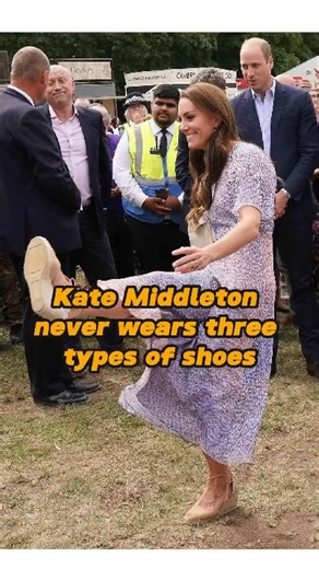 208K views · 2K reactions | Have you noticed that Kate Middleton never wears three types of shoes #katemiddleton#royalfamily#us | Monarch Pulse | Facebook