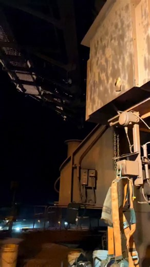 5.7K views · 650 reactions | Rigging and keeping the site running. ‍ #fifo #fifoaustralia #mine #mining #rigger #rigging #australia #newzealand | FIFO Australia | Facebook