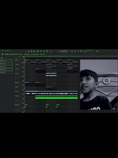 ETI?!..😂 @SINGELI TRENDING 🎶 @PENI YA SINGELI @udo_beat_maker_backup #viral #fyp #singelitrending #singelikompa #udobeatmakersingelibeat