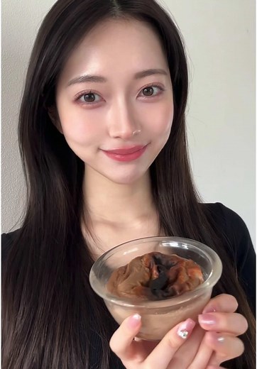 165cm 44kg 『レンチン簡単腸活チョコチーズケーキ』レシピ💕 プロテインで作るダイエットケーキ🎀 👩‍🍳ボタニカルライフプロテインを使って作ったよ💭 腸活しながらたんぱく質が摂取できる「100％ソイプロテイン」で 乳酸菌が100億個も取れて美容成分もたっぷり入った『美容腸活プロテイン』✨ 甘味料も不使用だって！ 森香澄さんも3年間も愛用していて、楽天ランキングで1位を取った大人気プロテインだよ！ レンチンで超簡単だから ダイエット中も楽しく美味しく作ってみてね🎶 #PR #ボタニカルライフプロテイン #ドクターズナチュラルレシピ #美容プロテイン #腸活プロテイン #超活 #ダイエット #ダイエットレシピ #プロテイン #チョコケーキ #ダイエットケーキ #ダイエットメニュー #プロテインレシピ #チーズケーキ #チーズケーキレシピ #腸活 #腸活レシピ #食生活 #美容 #楽天 #楽天スーパーセール