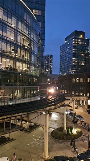 The El CTA Train. public transportation system of Chicago | Photography & Video Digital
