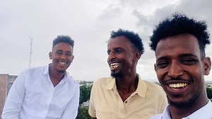 33K views · 2.1K reactions | Cali warsame iyo askar dhar cada maxaa kala qabsaday | Cali Warsame | Facebook