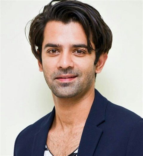 Barun Sobti Wiki, Age, Girlfriend, Wife, Family, Biography & More - WikiBio
