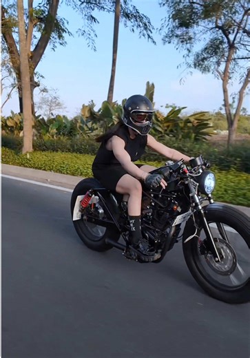 Custom Cafe Racer Styles: A Look into Bike Modifications