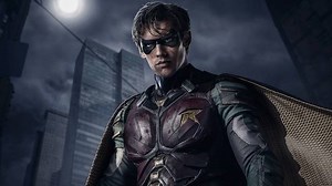Badass New Photo of Robin From TITANS and All The DC Universe Details Revealed! — GeekTyrant