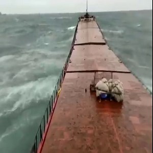 Moment of breaking of the ship Cre: Machinery Magazine | Machinery Magazine