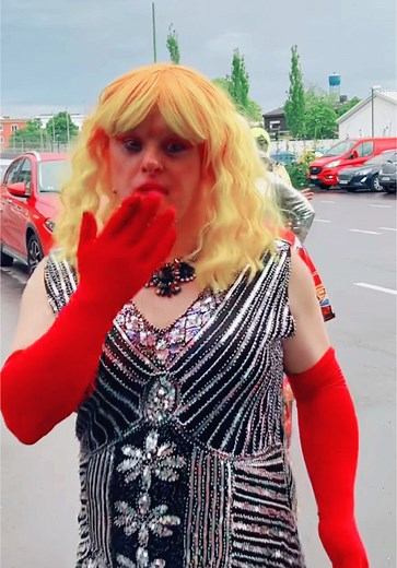 Celebrating Drag Legends: Queens and Kings Unite