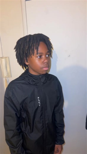 Mère oublie son mot de passe et embrouille le petit frère