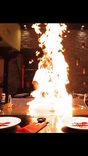🔥 SIZZLE, FLIP, WOW! 🔪🍣 Turn lunch or dinner into a masterpiece at Kobe Japanese Steakhouse! 🎨🔥 From flying shrimp 🍤 to flaming onion volcanoes 🌋 — our Teppanyaki chefs don’t just cook, they perform with passion! It’s more than a meal — it’s flavor-packed entertainment at the table! 🥢 Fresh sushi 🥩 Premium steaks 🍜 Savory noodles 🍹 Signature cocktails 🔥 Unforgettable vibes! ✨ Celebrate life’s delicious moments — from spontaneous nights out to special occasions worth savoring. 📍 Mult
