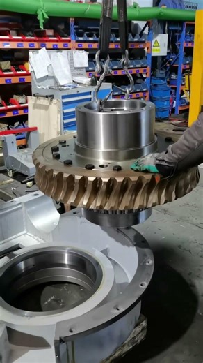 Do you know the usage of this gearbox? #gearbox #drive #reducer #transmission #assembly #enveloping