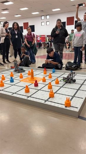 Robotics Competition at the Dos Rios Science Fair! | Union Elementary School District #62
