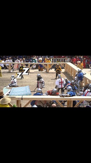 23K views · 165 reactions | “Sweet Dreams” （Buhurt International World Championships Visegrád 2025） Buhurt International #buhurt #buhurtislove #buhurtislife #medievalfight #fight #medivalcombat #medieval #armoredcombat #knightfight #knight #sword #BuhurtInternational #buhurtinternational #visegrad2025 #worldchampionships #BIWC2025 | Lucas Xu | Facebook