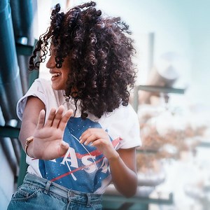 How to Manage the Fear of Being Seen and Show Up Confidently