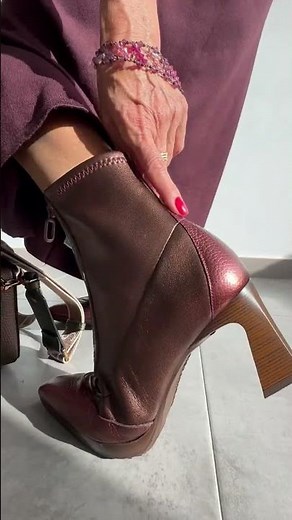 ✨ BOTÍN HISPANITAS HI254186 | Elegancia y Confort en Cada Paso 👢 | La Zapatilla Roja