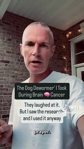 🔥 The Fenbendazole Stack: What I Used During Brain Cancer It started with a story—Joe Tippens beat terminal cancer using Fenbendazole. Then I saw the research. Then I tried it. 📚 What the science says: • Scientific Reports (2018): Fenbendazole disrupts tubulin polymerization in glioblastoma models • J Cancer Sci Ther: Induces apoptosis and mitotic arrest in cancer cells • Terrain therapy models: Suggest synergy with fasting, curcumin, and mitochondrial support 💡 I used it under supervision, p