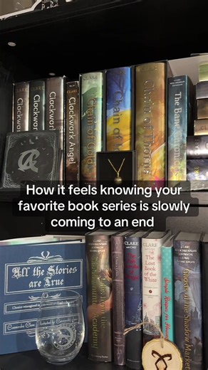 I’ve been reading the Shadowhunter Chronicles for over half my life now. These stories and characters mean so much to me. It’s a very bittersweet feeling, knowing the first book of the last trilogy comes out this year. It almost feels like I’m losing a piece of myself. • • • #cassandraclare #shadowhunters #thelastkingoffaerie #reading #theshadowhunterchronicles
