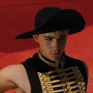In this inimitable cult classic starring a magnetic Lee Pace, singular filmmaker Tarsem crafts a magical love letter to the power of storytelling and the human imagination. Now restored in spectacular 4K. A MUBI Release. | MUBI US