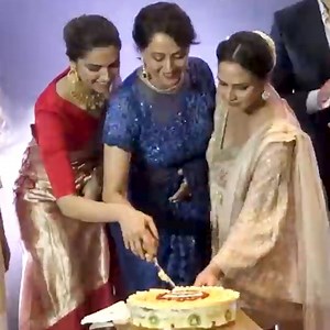 279K views · 4.2K reactions | Original dream girl & modern age diva!...