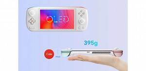 わずか395gで有機EL搭載。簡単に持ち歩けるWindowsゲーム機｢AYANEO AIR｣