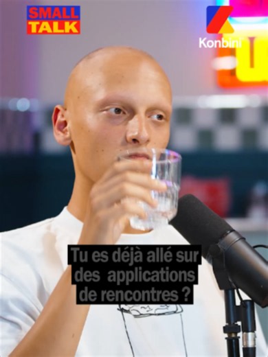 « C'est trop bizarre si je suis sur Tinder, quoi. » Léandre et David Castello-Lopes débattent des stars sur Tinder, jusqu'à passer un coup de fil impromptu à Bigflo... L'humoriste raconte ses mésaventures dans Small Talk avec David Castello-Lopes et c'est à voir en intégralité sur notre chaîne YouTube. Retrouvez Léandre sur scène à Paris tous les jeudis et vendredis à 19h30 avec son spectacle « Privilégié », et en tournée dans toute la France ! | Small Talk