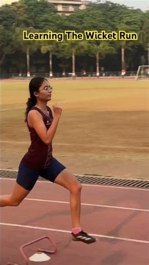 learning Wicket Run #sprinter #athletics #juniorathlete #wickets #sprintingmechanics #sprintdrills