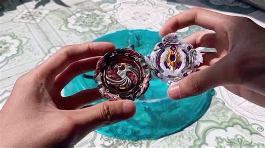 Dead Phoenix vs Blood Longinus Beyblade Battle