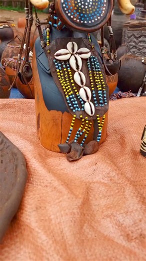 38K views · 365 reactions | Souvenirs For Sale At The key Afer Thursday Market, Omo Valley, Ethiopia. . . . #Ethiopia #OmoValley #omoriver #tribes #mamaruethiopiantours #mamarulocalguide #omovalleytribes #omovalleytour #omovalleylocalguide #africa #travel #travelblogger #travelafrica #travelethiopia #seeafrica #visitafrica #facepainting #africantribes #omovalleytribes #omovalleytour #mamaru #visitomovalley | Mamaru Ethiopian Tours | Facebook